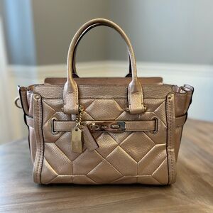 Coach Swagger 27 Metallic 34547 Rare